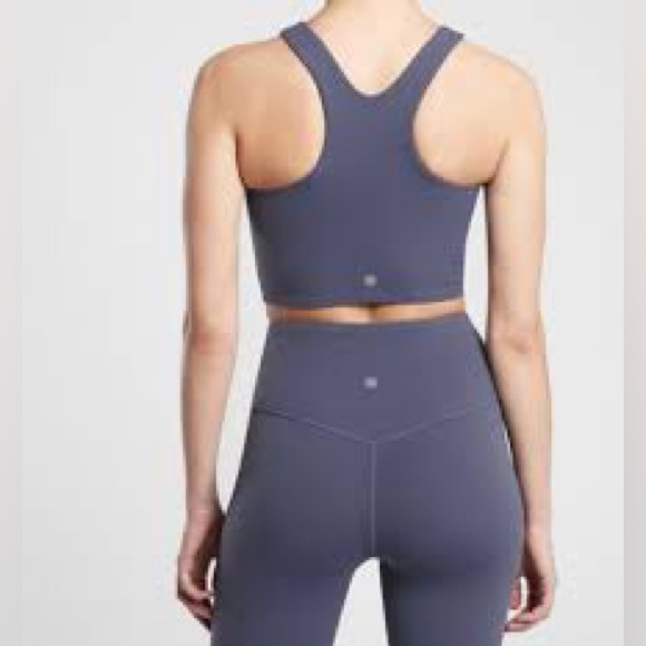 NWT-Conscious Crop Medieval Violet Racer Back A/C Athleta M - Picture 2 of 9